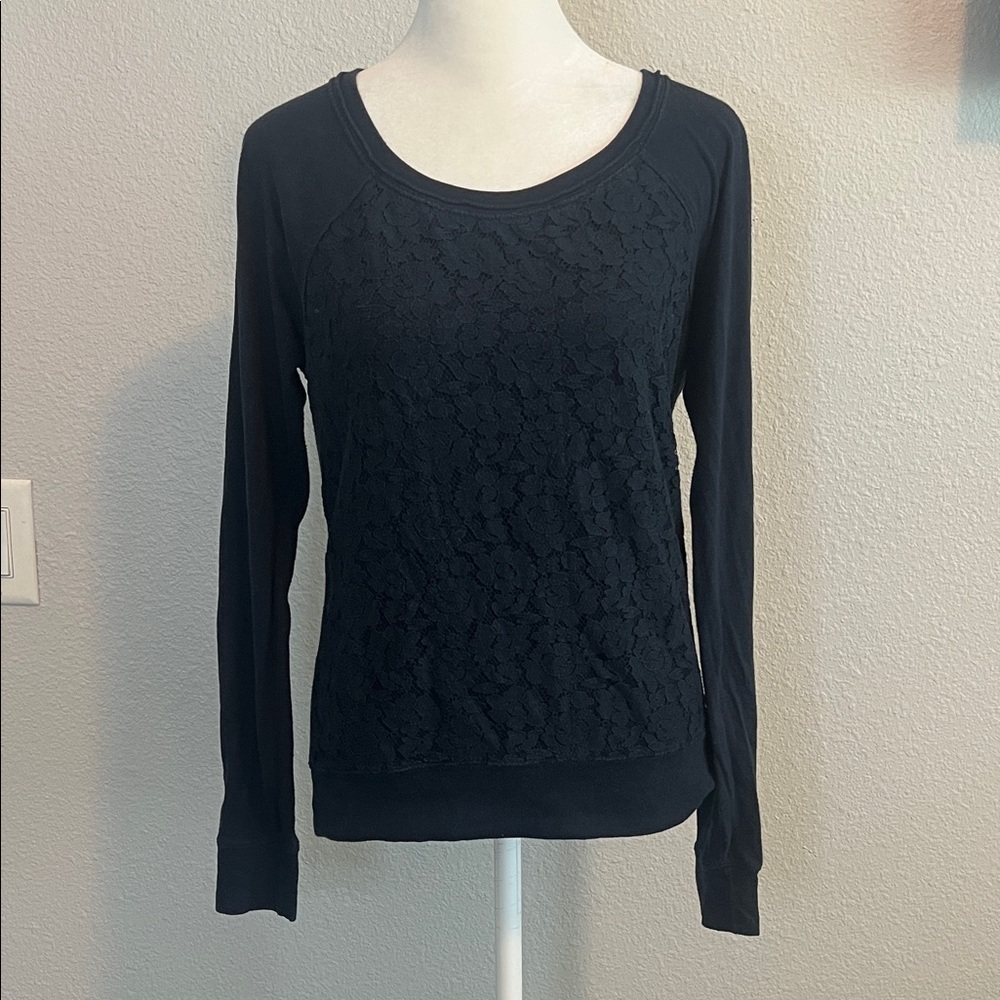 Abercrombie Lace Front Long Sleeve TShirt Navy Size Small